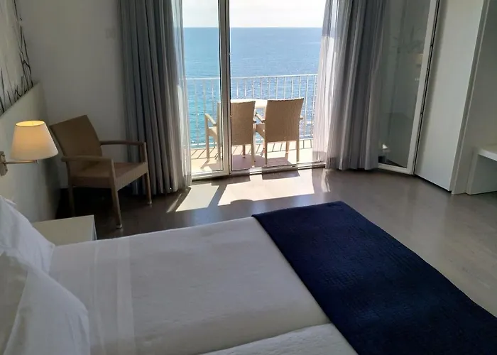 Mediterrani 3*